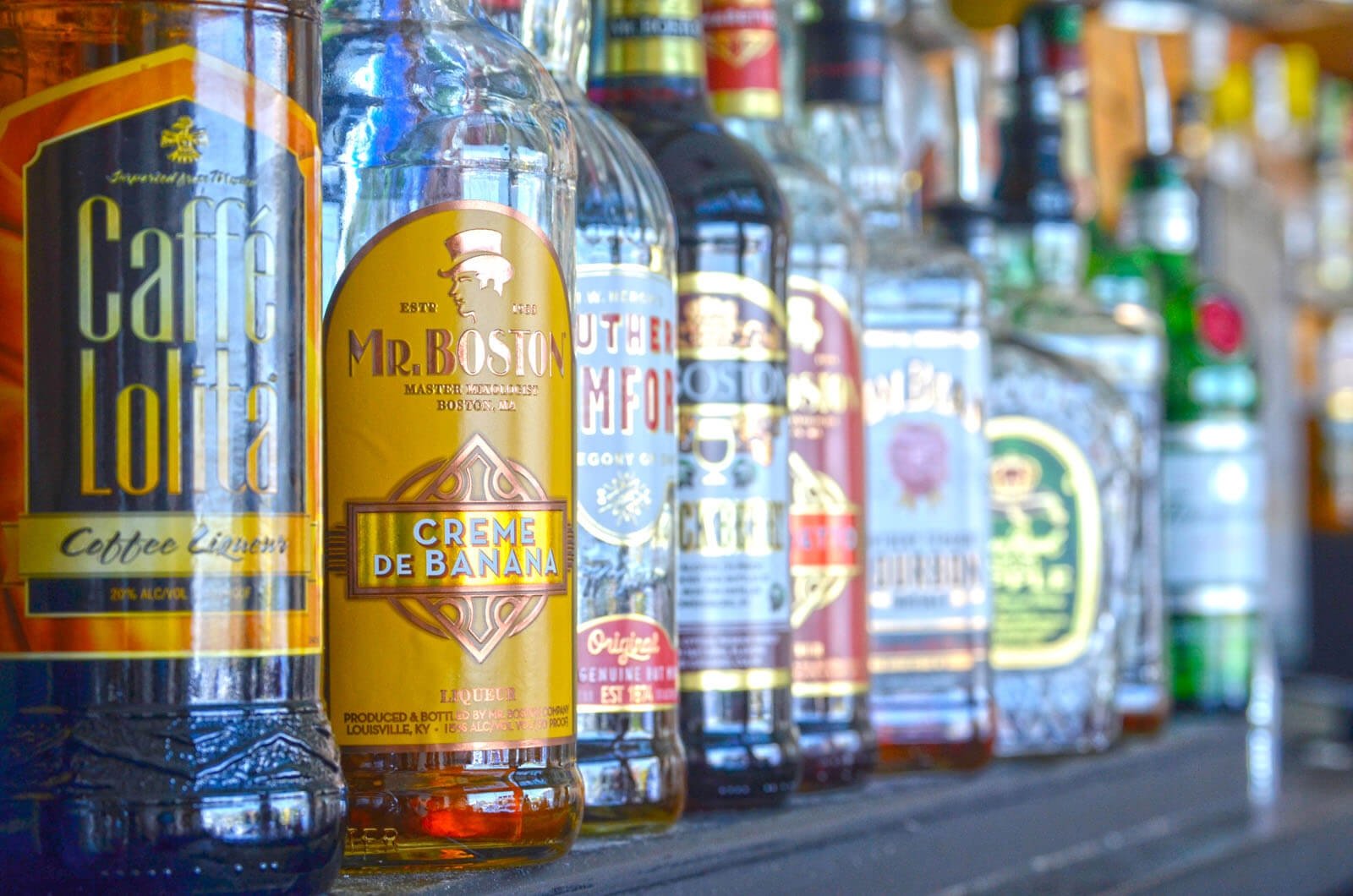 bar-service.jpg bar-service.jpg